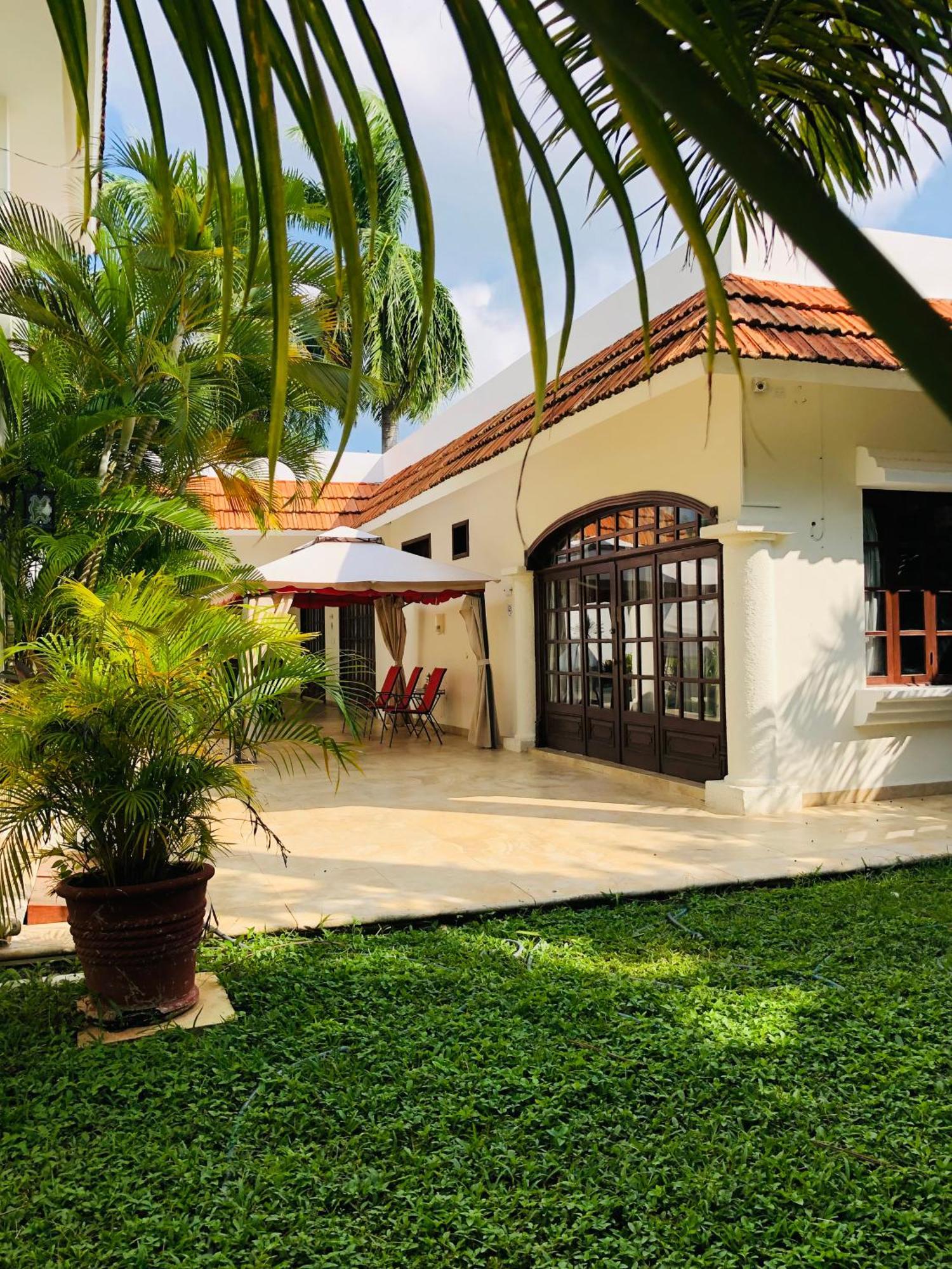 Hotel Boutique Villas Segovia Cozumel Exterior photo