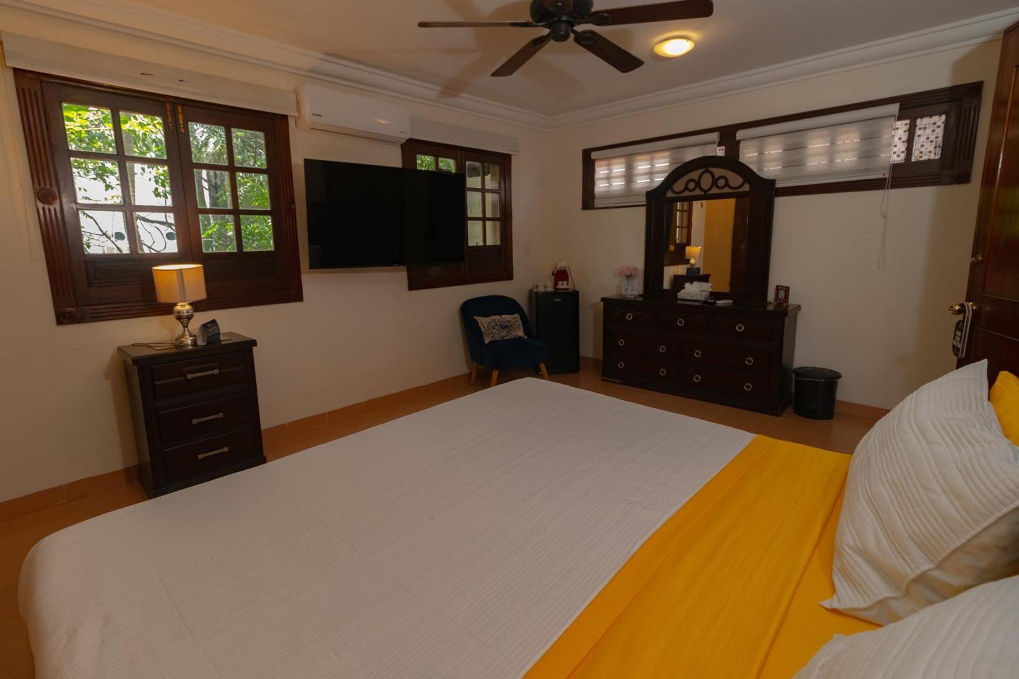 Hotel Boutique Villas Segovia Cozumel Exterior photo